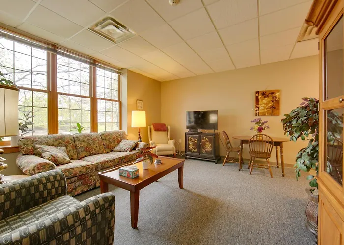 New Kensington Vacation Rental With Shared Amenities