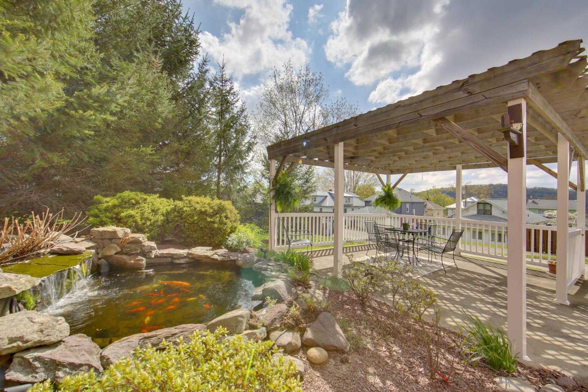 Apartment Vacation With Shared Amenities *