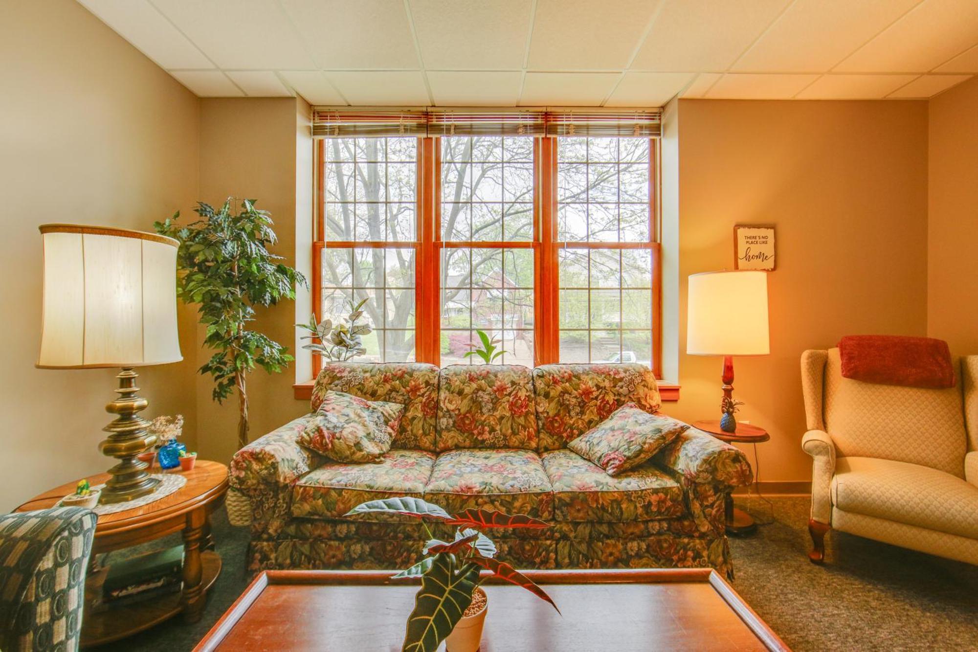 Vacation With Shared Amenities * New Kensington